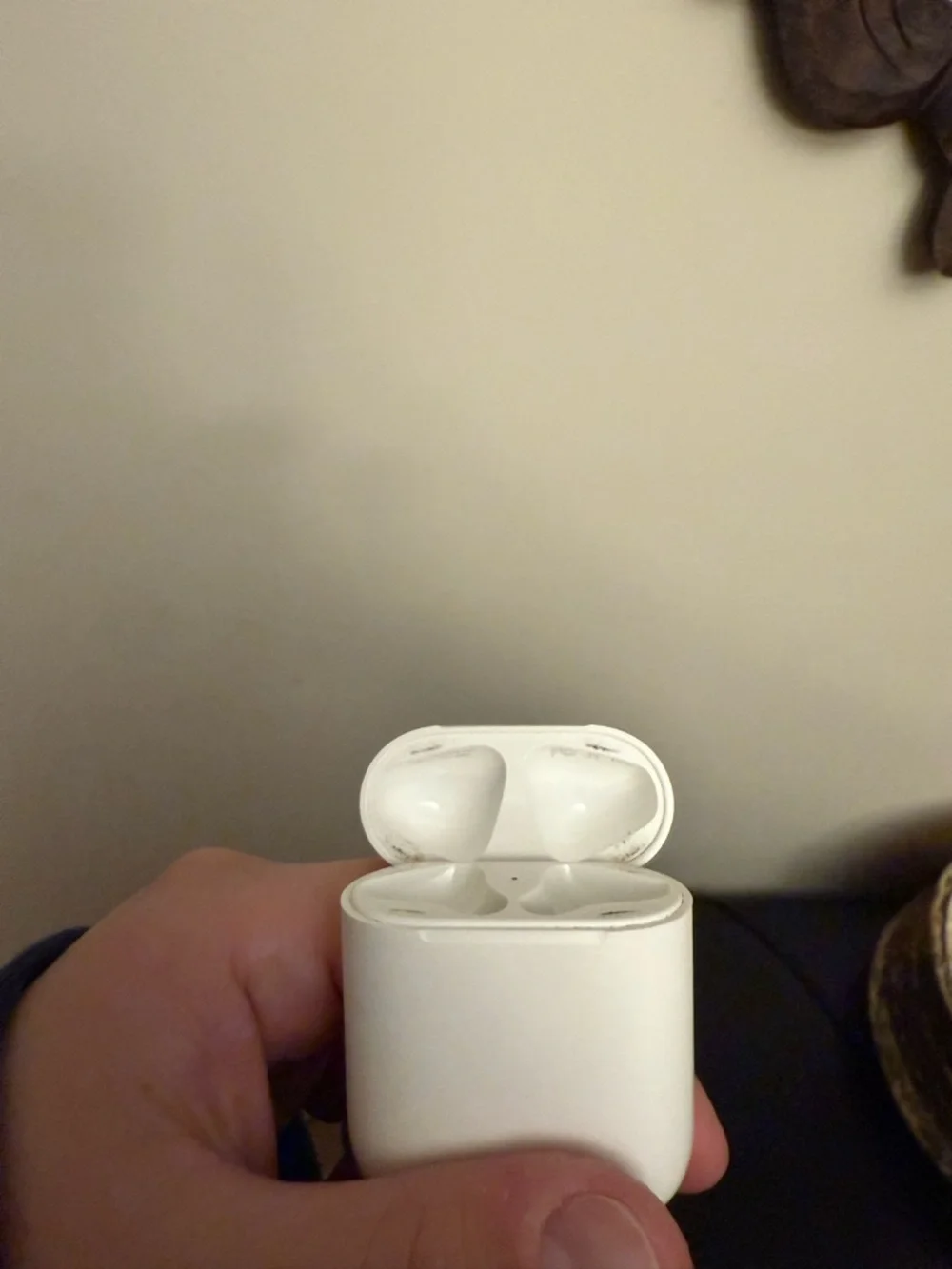 Apple Airpods (2nd Generation)